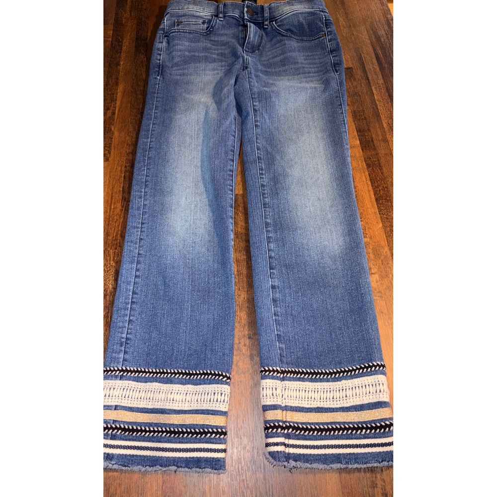 Ann Taylor Factory Modern Straight Leg Jeans Blue Embroidered Crochet Hem Size 0